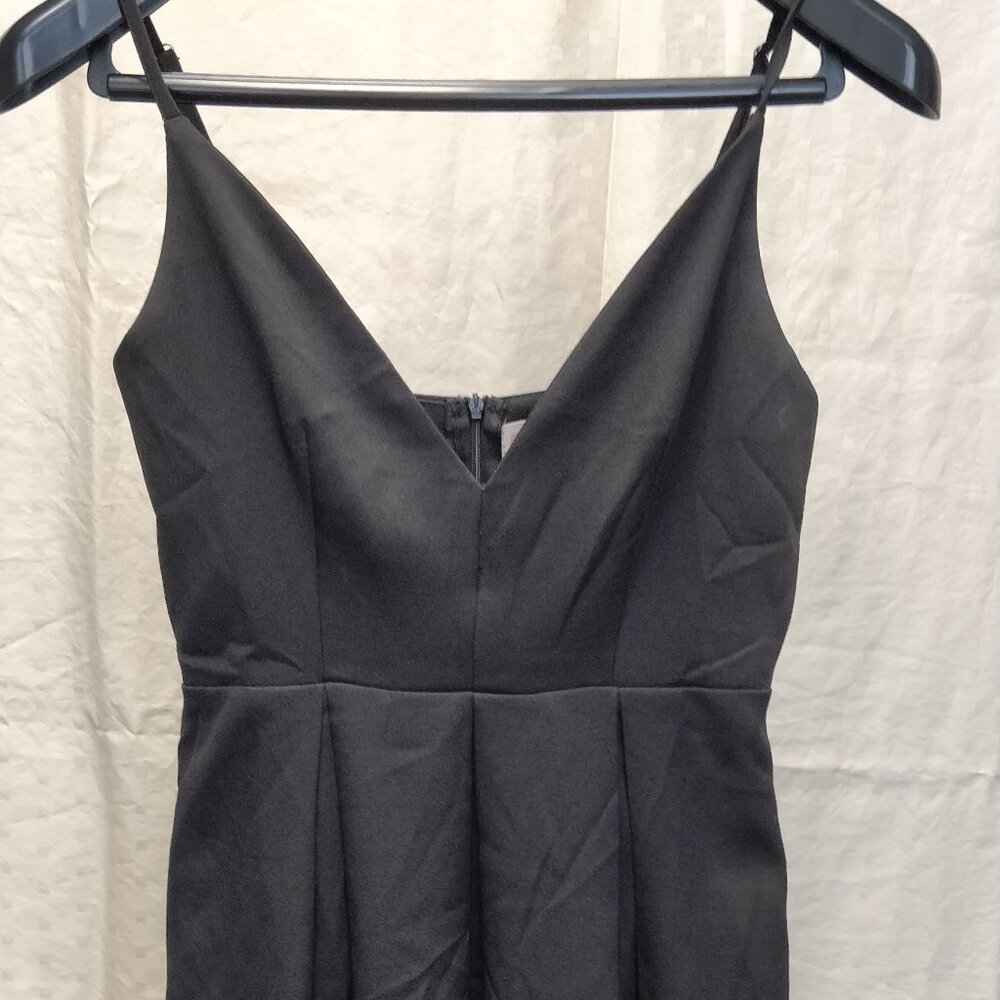 Black v-neck a-line dress
